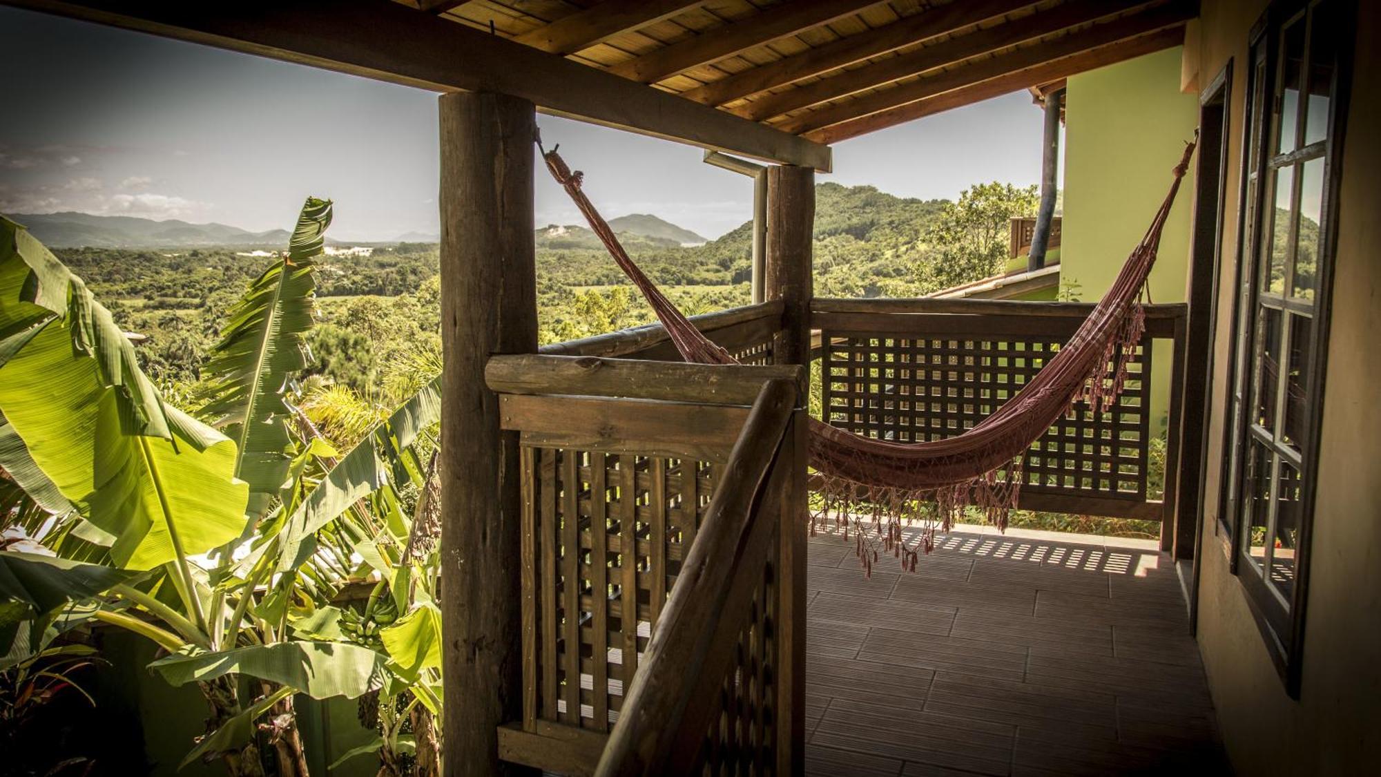 Pousada Vale Verde Bungalows - Praia Do Rosa - Sc Phòng bức ảnh