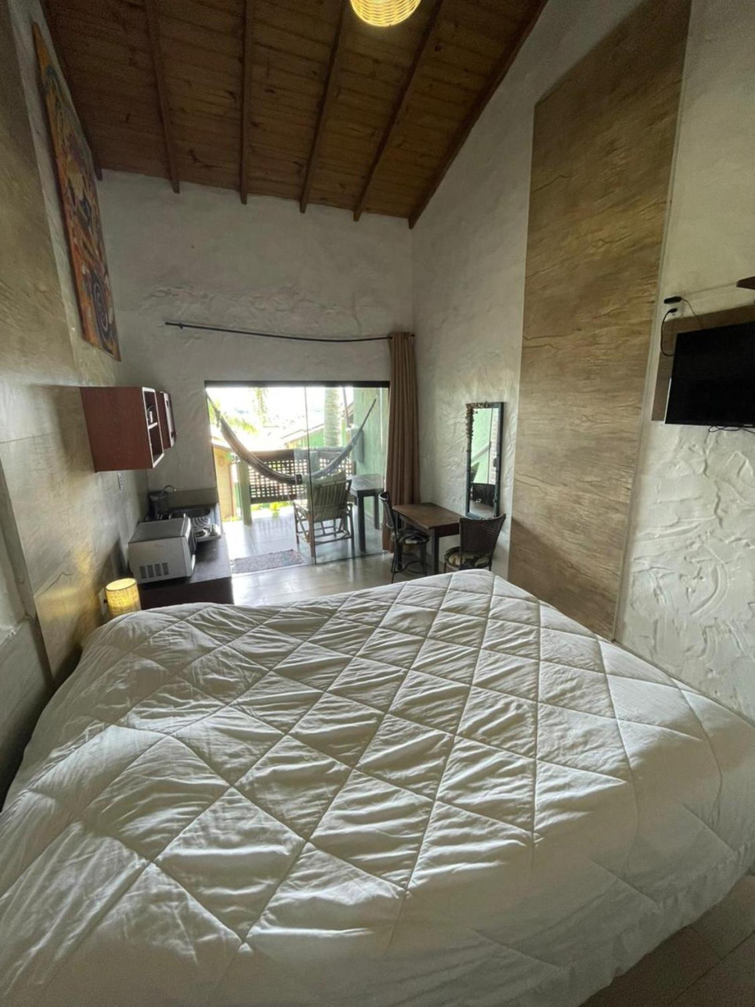 Pousada Vale Verde Bungalows - Praia Do Rosa - Sc Ngoại thất bức ảnh