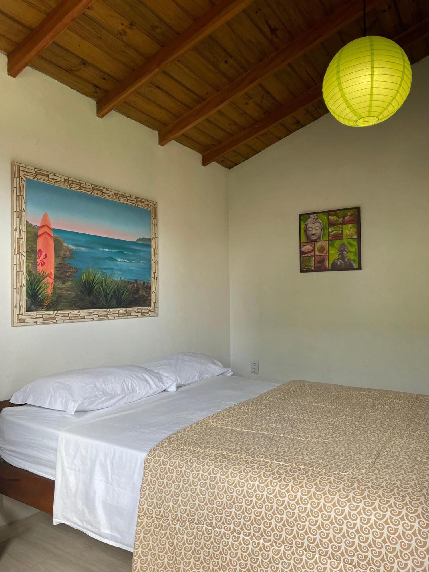 Pousada Vale Verde Bungalows - Praia Do Rosa - Sc Ngoại thất bức ảnh