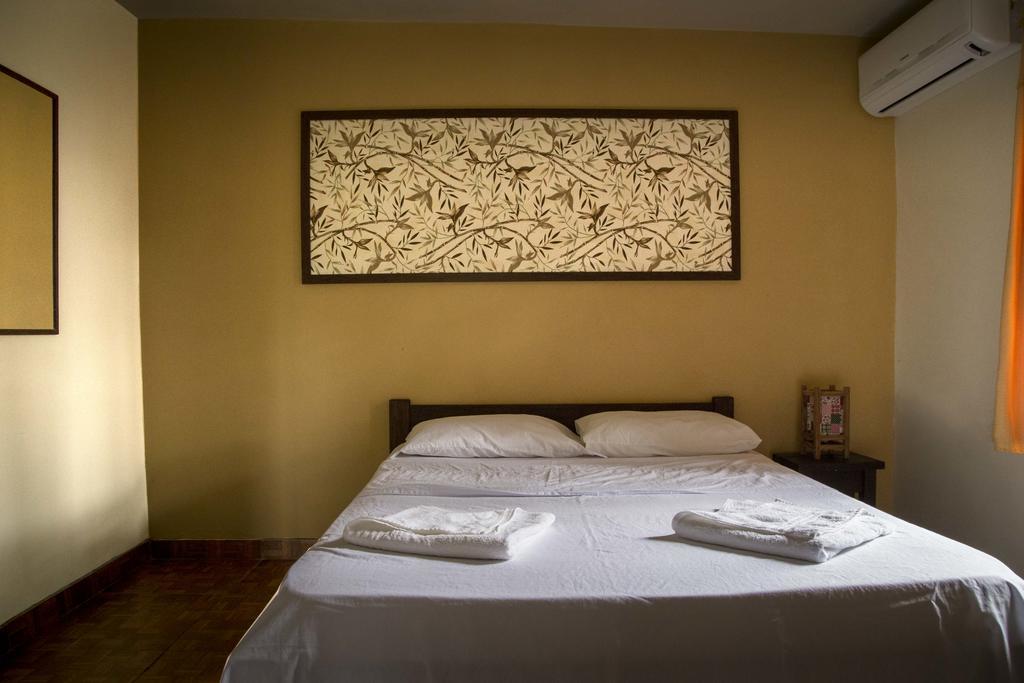 Pousada Vale Verde Bungalows - Praia Do Rosa - Sc Ngoại thất bức ảnh