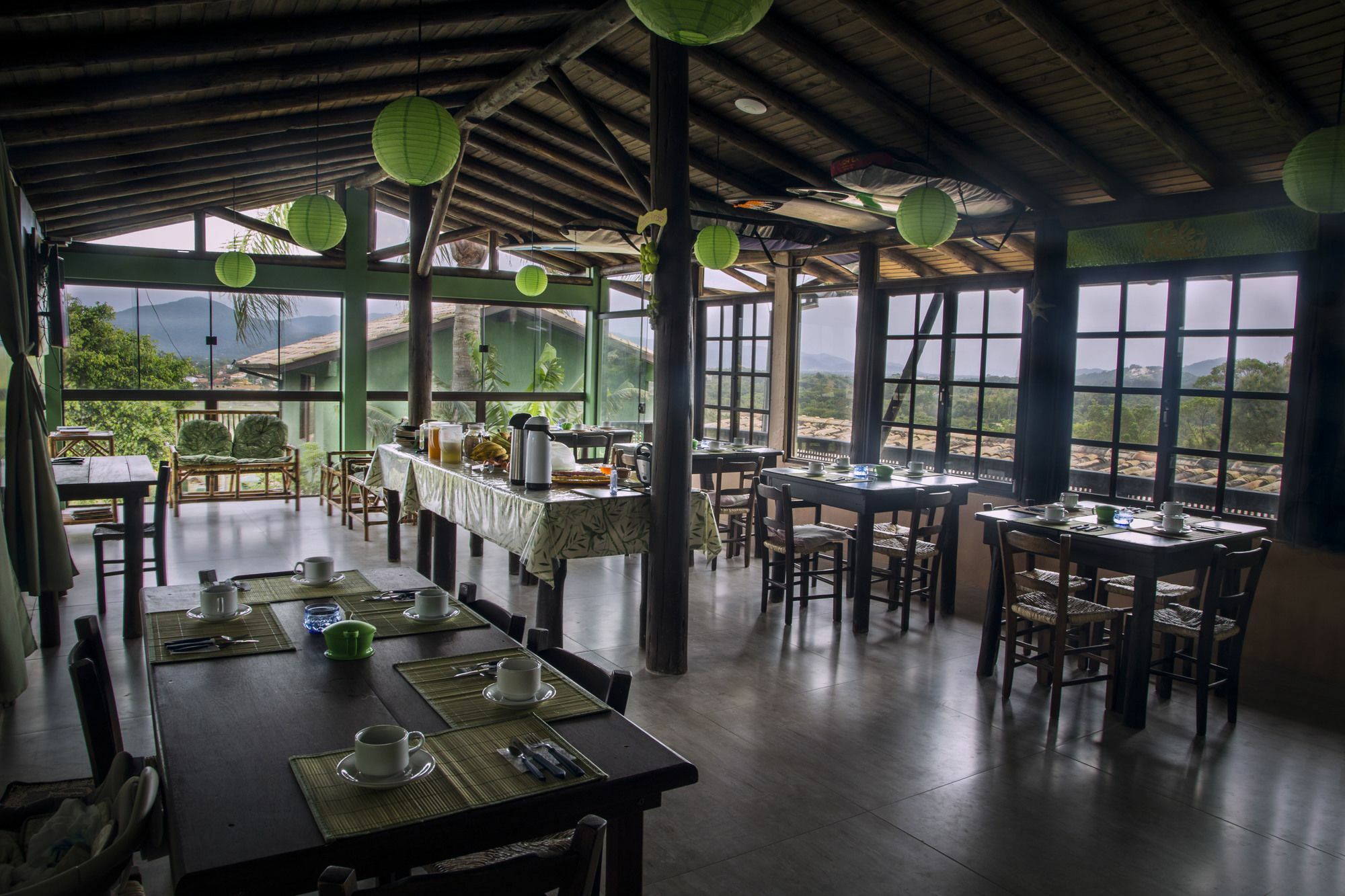 Pousada Vale Verde Bungalows - Praia Do Rosa - Sc Ngoại thất bức ảnh